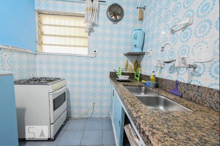 Casa à venda com 150m², 3 quartos e 2 vagasCasa 2 - Cozinha