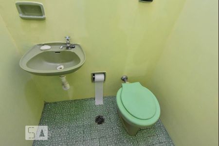 Casa à venda com 150m², 3 quartos e 2 vagasCasa 2 - Lavabo
