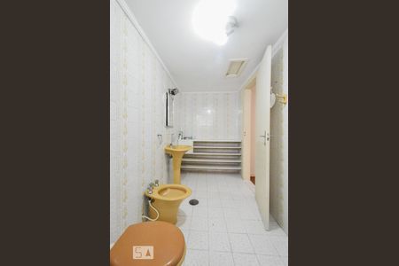 Casa à venda com 150m², 3 quartos e 2 vagasCasa 2 - Banheiro