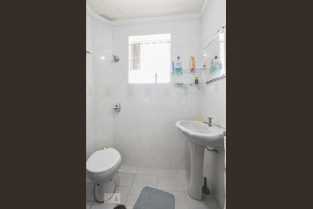 Casa à venda com 150m², 3 quartos e 2 vagasBanheiro