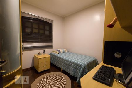 Casa à venda com 183m², 4 quartos e 3 vagasQuarto 3