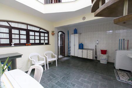 Casa à venda com 183m², 4 quartos e 3 vagasÁrea de Serviço