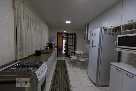 Casa à venda com 183m², 4 quartos e 3 vagasCozinha