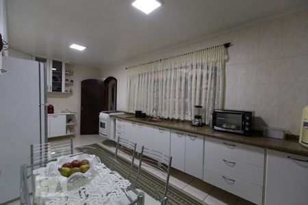 Casa à venda com 183m², 4 quartos e 3 vagasCozinha