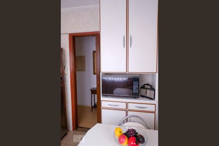 Apartamento à venda com 73m², 3 quartos e 2 vagas Apartamento à venda com 73m², 3 quartos e 2 vagasCozinha