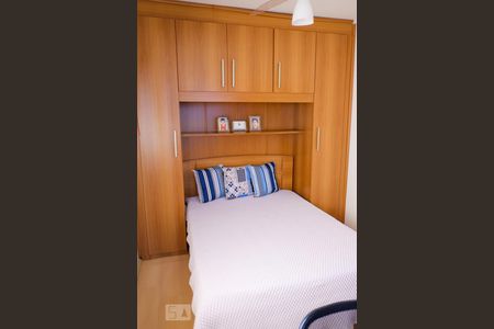 Apartamento à venda com 73m², 3 quartos e 2 vagas Apartamento à venda com 73m², 3 quartos e 2 vagasQuarto 1