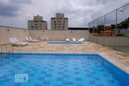 Apartamento à venda com 73m², 3 quartos e 2 vagas Apartamento à venda com 73m², 3 quartos e 2 vagasÁrea comum - Piscina