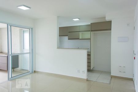 Sala de apartamento para alugar com 3 quartos, 90m² em Parque das Nações, Santo André