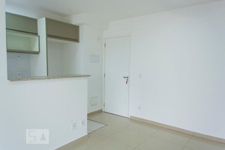 Sala de apartamento para alugar com 3 quartos, 90m² em Parque das Nações, Santo André
