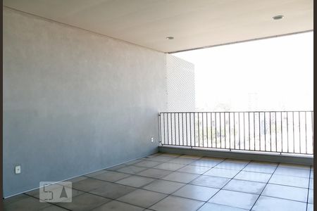 Varanda de apartamento para alugar com 2 quartos, 130m² em Vila Ipojuca, São Paulo