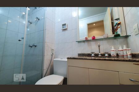 Apartamento à venda com 60m², 2 quartos e 2 vagasBanheiro Corredor