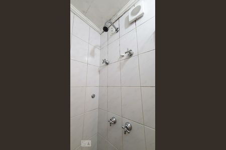 Apartamento à venda com 60m², 2 quartos e 2 vagasBanheiro Corredor