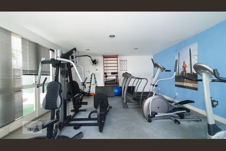 Apartamento à venda com 60m², 2 quartos e 2 vagasÁrea comum - Academia