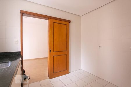 Apartamento para alugar com 90m², 2 quartos e sem vagaCozinha
