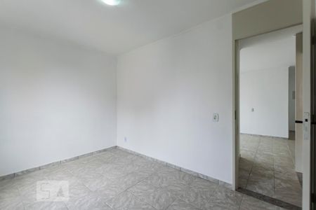 Quarto 2 de apartamento para alugar com 2 quartos, 61m² em Jardim Santa Emília, São Paulo