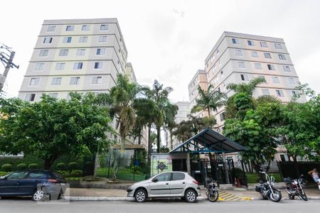 Apartamento para alugar com 61m², 2 quartos e 1 vagaFachada