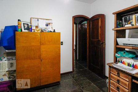 Casa à venda com 500m², 3 quartos e 6 vagasQuarto 1