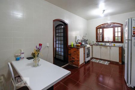Casa à venda com 500m², 3 quartos e 6 vagasCozinha
