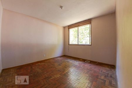 Quarto de apartamento para alugar com 1 quarto, 48m² em Rubem Berta, Porto Alegre
