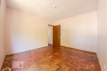 Quarto de apartamento para alugar com 1 quarto, 48m² em Rubem Berta, Porto Alegre