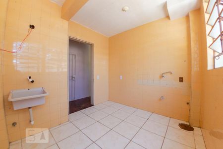 Cozinha e Área de Serviço de apartamento para alugar com 1 quarto, 48m² em Rubem Berta, Porto Alegre