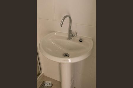 Banheiro - Torneira de apartamento para alugar com 1 quarto, 43m² em Cidade Baixa, Porto Alegre