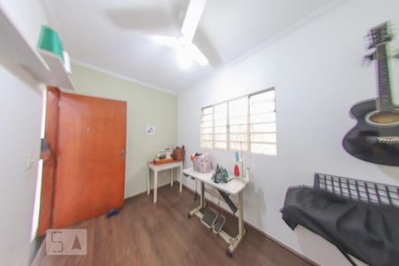 Casa à venda com 120m², 3 quartos e 2 vagasQuarto 2