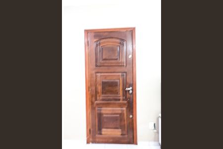 Casa à venda com 120m², 3 quartos e 2 vagasSala