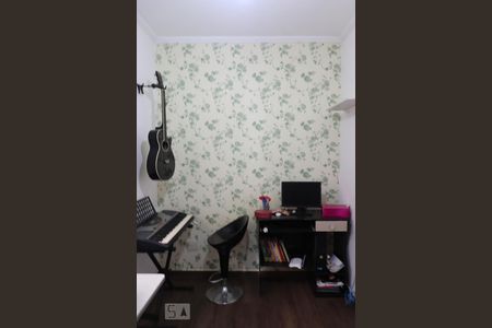 Casa à venda com 120m², 3 quartos e 2 vagasQuarto 2