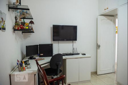 Apartamento à venda com 117m², 3 quartos e sem vagaQuarto 2