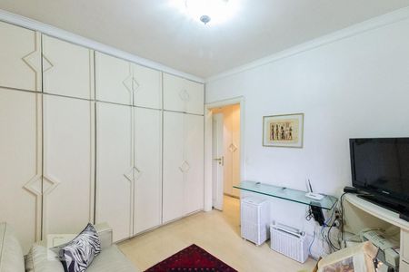 Apartamento para alugar com 223m², 3 quartos e 4 vagas Apartamento para alugar com 223m², 3 quartos e 4 vagasQuarto 3 - Suíte