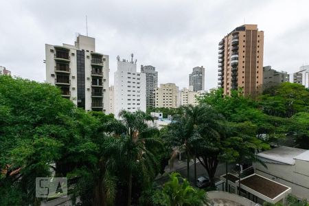Apartamento para alugar com 223m², 3 quartos e 4 vagas Apartamento para alugar com 223m², 3 quartos e 4 vagasVista