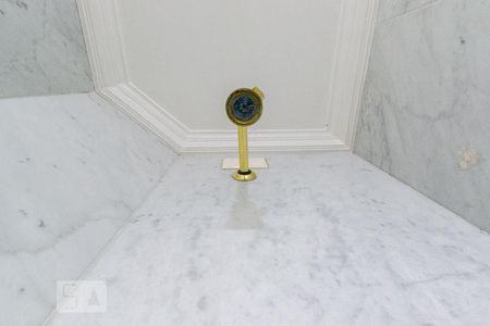 Apartamento para alugar com 223m², 3 quartos e 4 vagas Apartamento para alugar com 223m², 3 quartos e 4 vagasBanheiro do Quarto 2