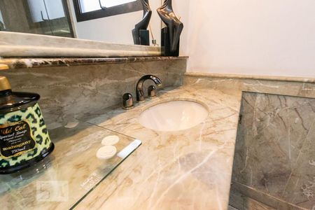 Apartamento para alugar com 223m², 3 quartos e 4 vagas Apartamento para alugar com 223m², 3 quartos e 4 vagasBanheiro do Quarto 3 - Torneira