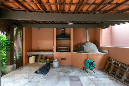 Apartamento para alugar com 223m², 3 quartos e 4 vagas Apartamento para alugar com 223m², 3 quartos e 4 vagasChurrasqueira