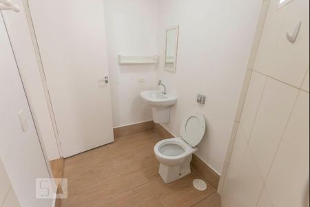 Casa à venda com 200m², 5 quartos e 2 vagasBanheiro 2 suíte