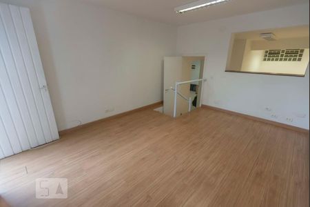 Quarto 2 de casa à venda com 5 quartos, 200m² em Vila Progredior, São Paulo