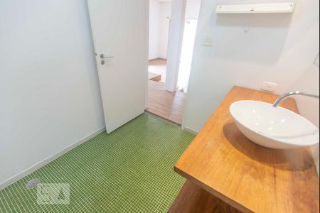 Casa à venda com 200m², 5 quartos e 2 vagasBanheiro 1