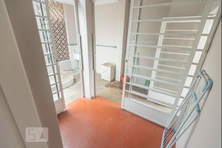 Casa à venda com 200m², 5 quartos e 2 vagasLavanderia