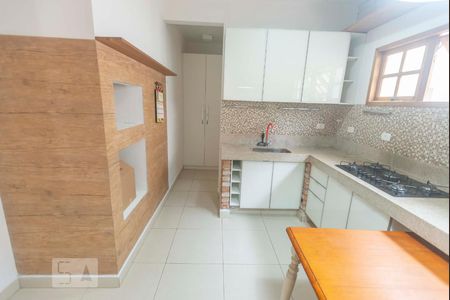 Casa à venda com 200m², 5 quartos e 2 vagasCozinha