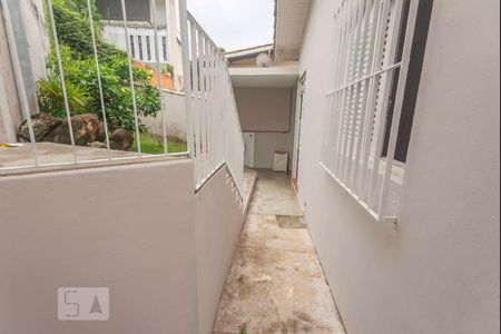 Casa à venda com 200m², 5 quartos e 2 vagasCorredor lateral