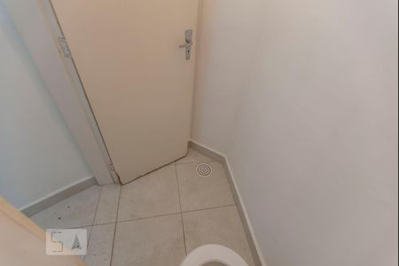 Casa à venda com 200m², 5 quartos e 2 vagasBanheiro 4
