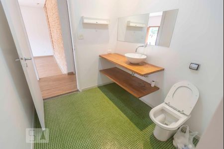 Casa à venda com 200m², 5 quartos e 2 vagasBanheiro 1