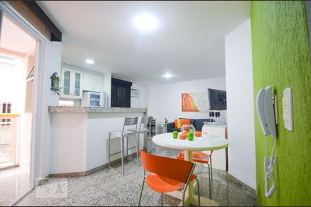 Sala de apartamento para alugar com 1 quarto, 93m² em Icaraí, Niterói