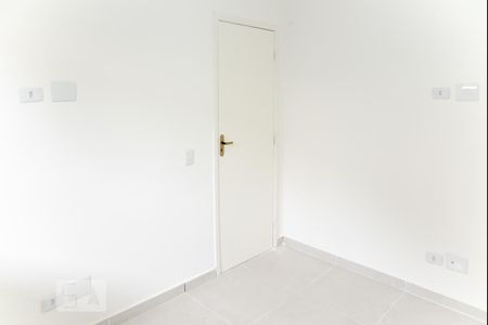 Quarto 1 de apartamento para alugar com 2 quartos, 45m² em Jardim Belém, São Paulo
