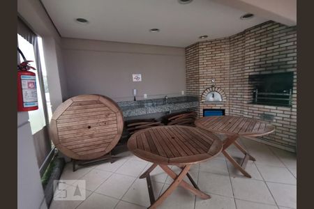 Apartamento para alugar com 48m², 2 quartos e 1 vaga Apartamento para alugar com 48m², 2 quartos e 1 vagaÁrea comum - Churrasqueira