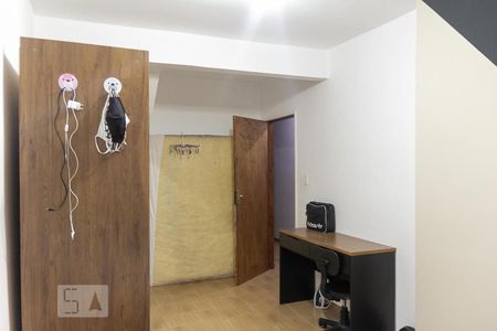 Casa à venda com 200m², 3 quartos e 2 vagas Casa à venda com 200m², 3 quartos e 2 vagasQuarto 1