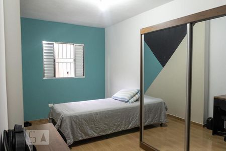 Casa à venda com 200m², 3 quartos e 2 vagas Casa à venda com 200m², 3 quartos e 2 vagasQuarto 1