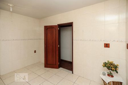 Apartamento para alugar com 67m², 2 quartos e 1 vaga Apartamento para alugar com 67m², 2 quartos e 1 vagaCozinha