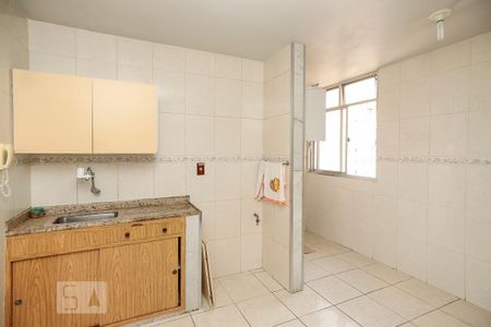 Apartamento para alugar com 67m², 2 quartos e 1 vaga Apartamento para alugar com 67m², 2 quartos e 1 vagaCozinha